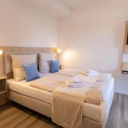 Fairschlafen Boutique Mit Hotelkomfort - Kajuete 0-02 Neustadt in Holstein